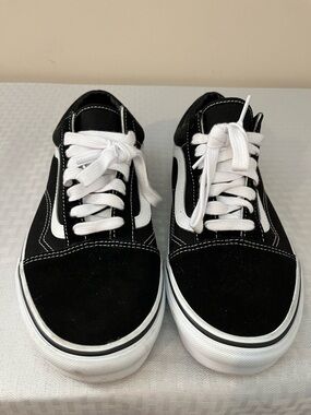 VANS Old School Black & White Skate Sneakers 10.5W